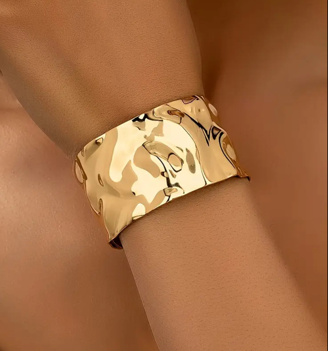 Manchette - Bracelet doré Ajustable
