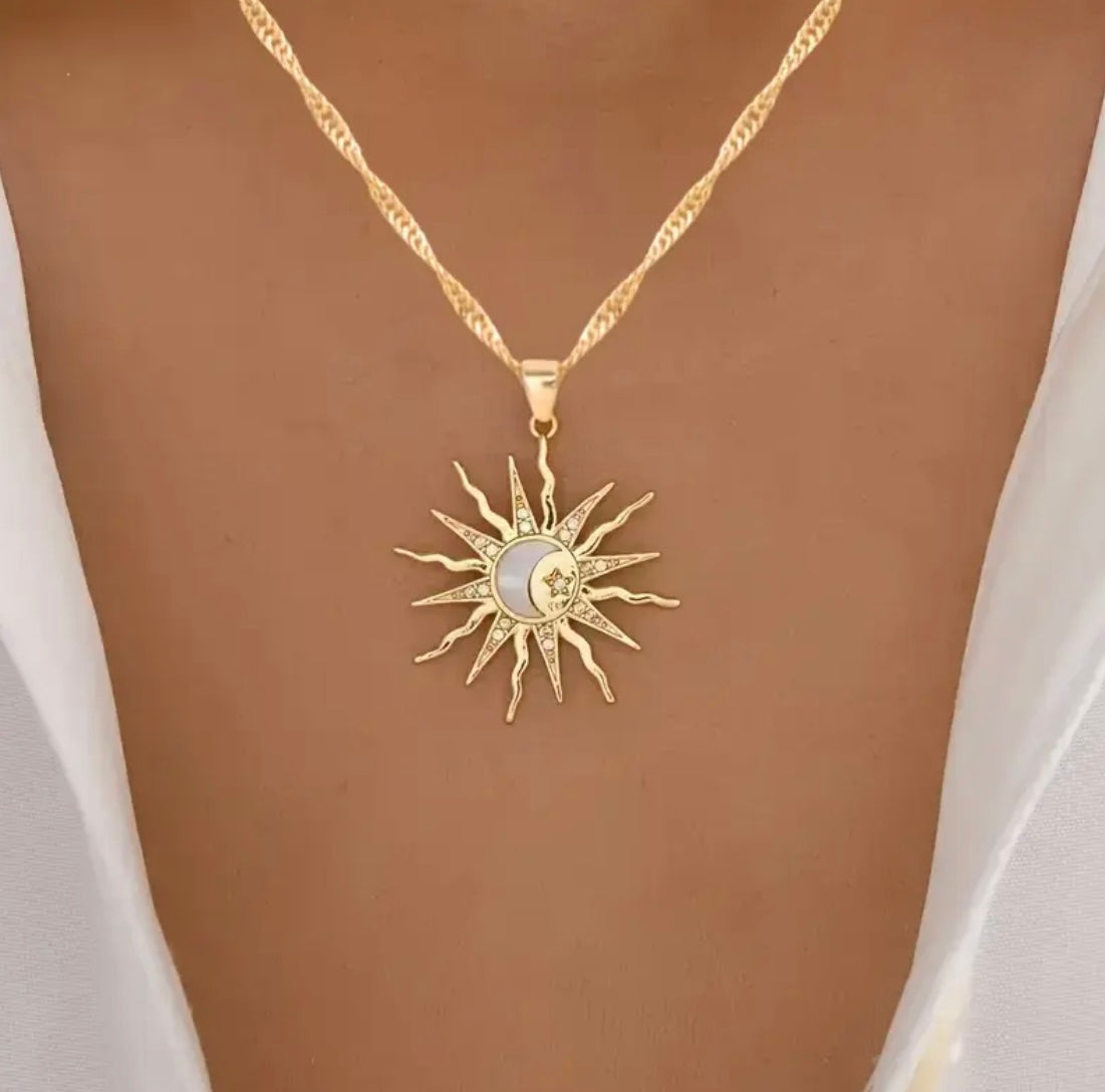Collier Solara